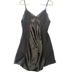Black Lace Trim Slip dress/ Chemise: Vintage, Chic, Coquette, Glam, lingerie.